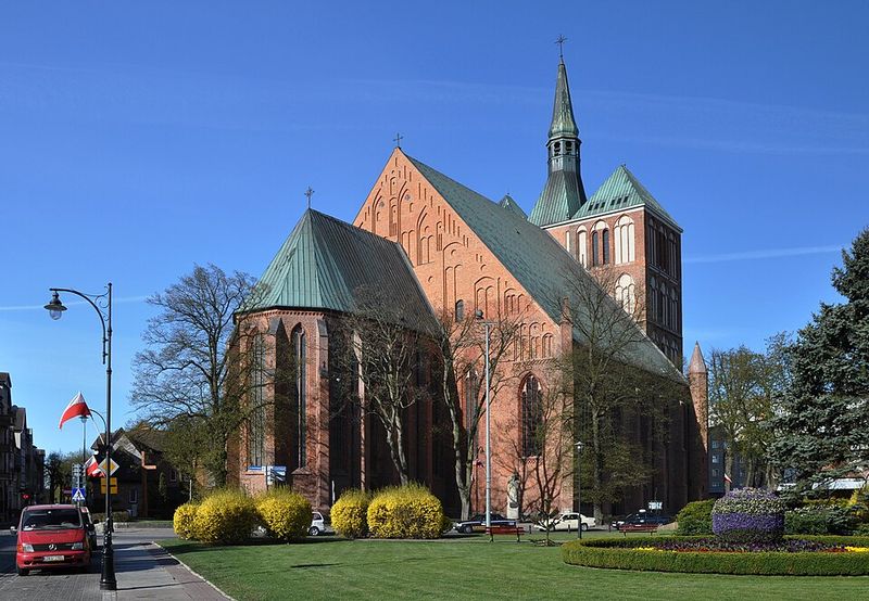 Katedra w Kołobrzegu, Kołobrzeg
