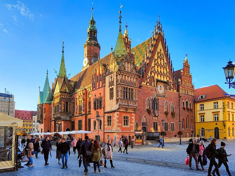 Ratusz we Wrocławiu, Wrocław